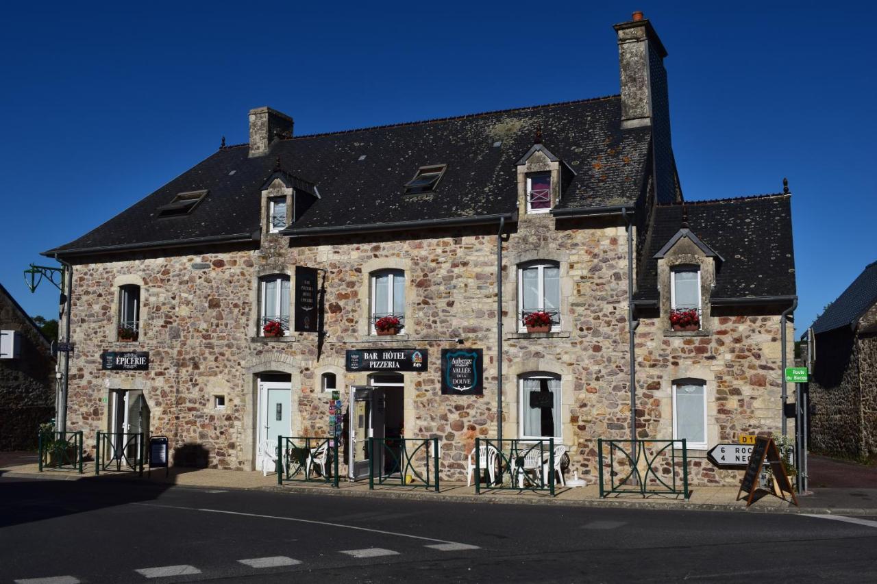 Auberge De La Vallee De La Douve L'Etang-Bertrand Eksteriør bilde