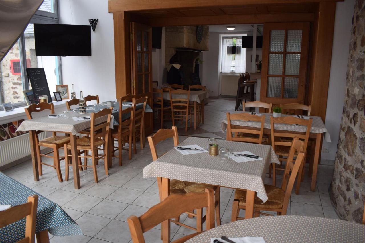 Auberge De La Vallee De La Douve L'Etang-Bertrand Eksteriør bilde